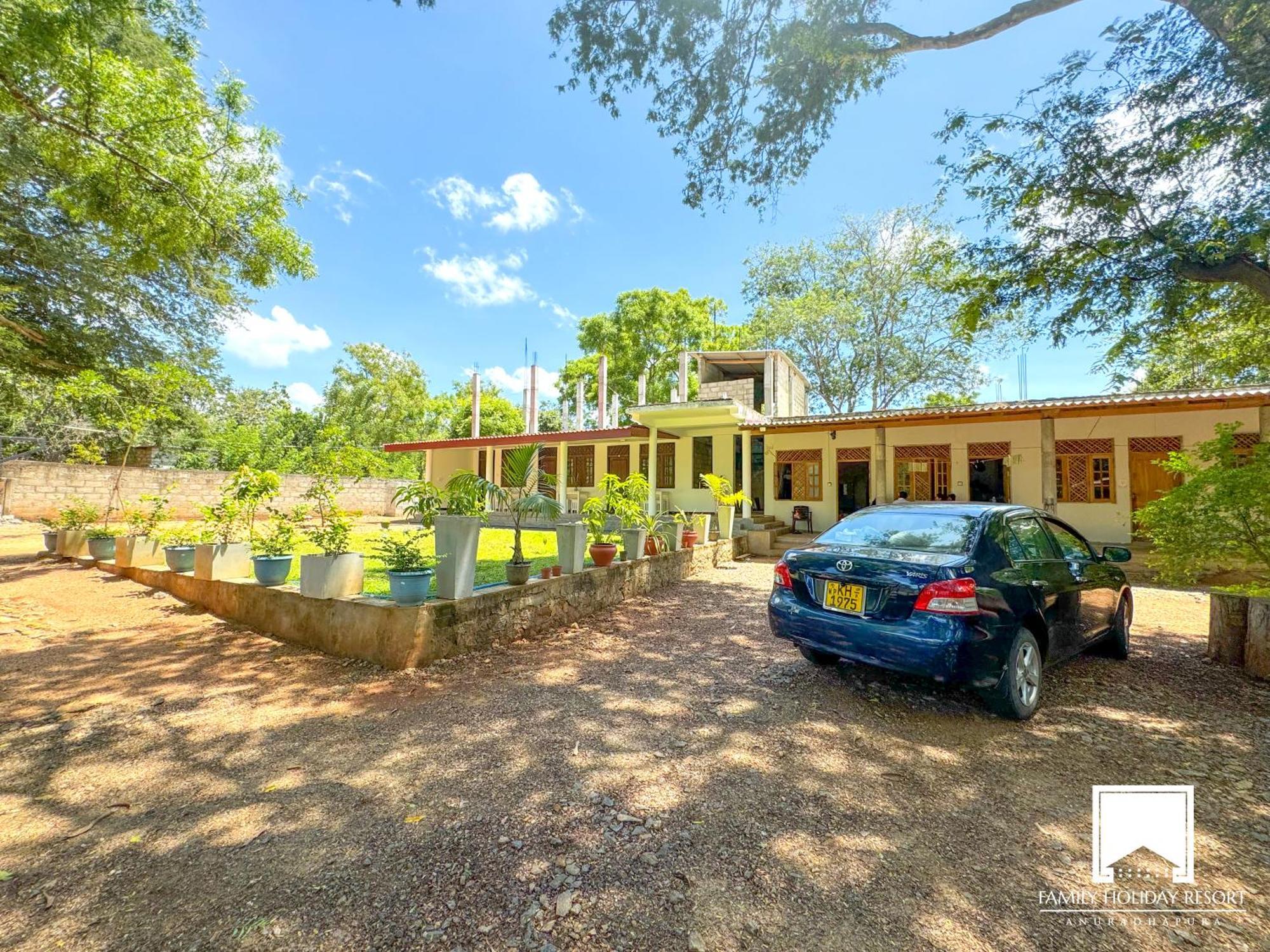 Family Holiday Resort Anuradhapura Dış mekan fotoğraf